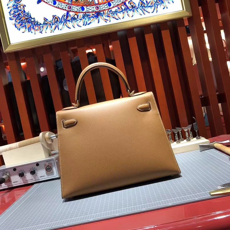 爱马仕2018早春新款肩带凯莉包 Hermes Kelly28CM 37土黄色牛皮 金扣