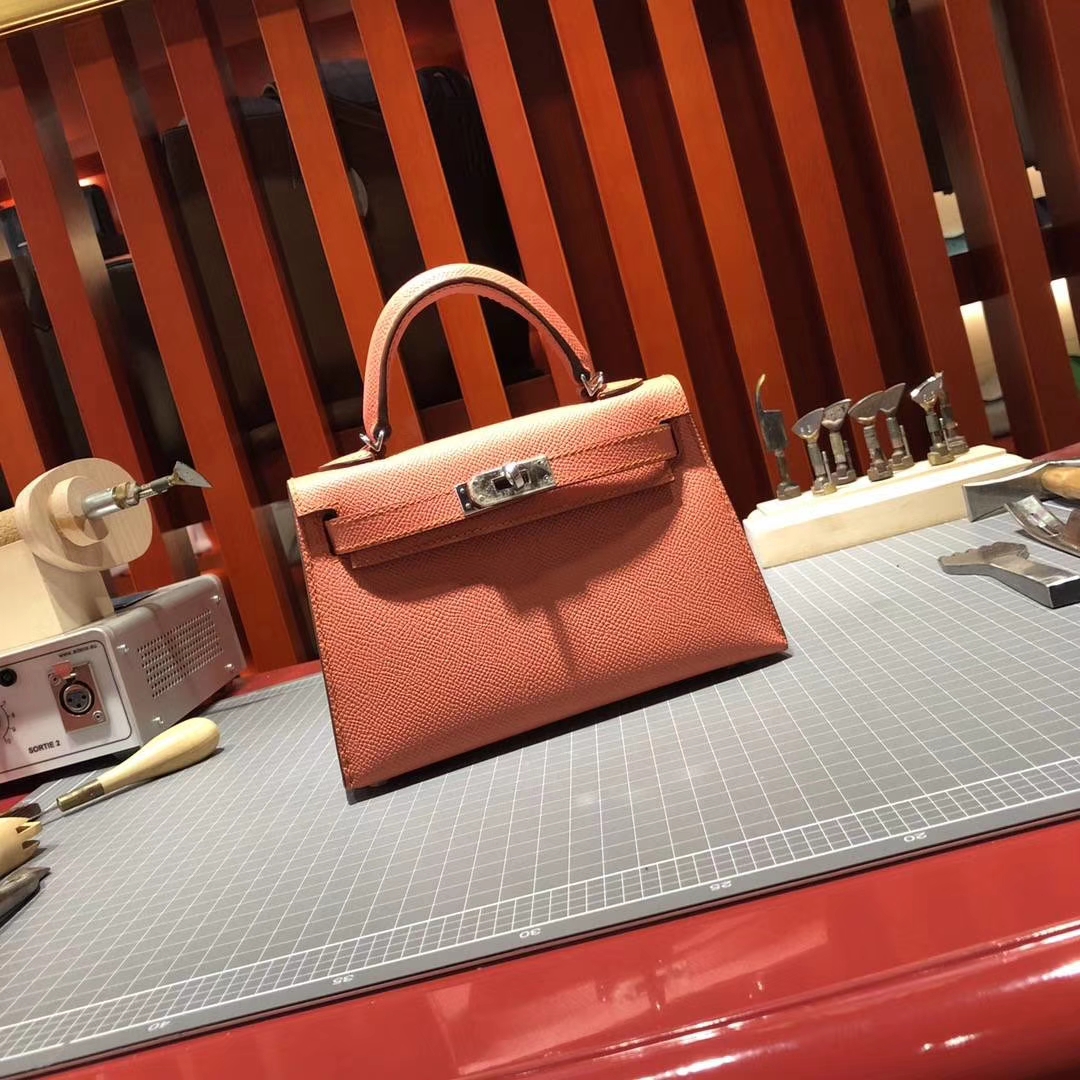 爱马仕Minikelly手包 Hermes火烈鸟粉色原厂掌纹牛皮迷你凯莉包2代 银扣