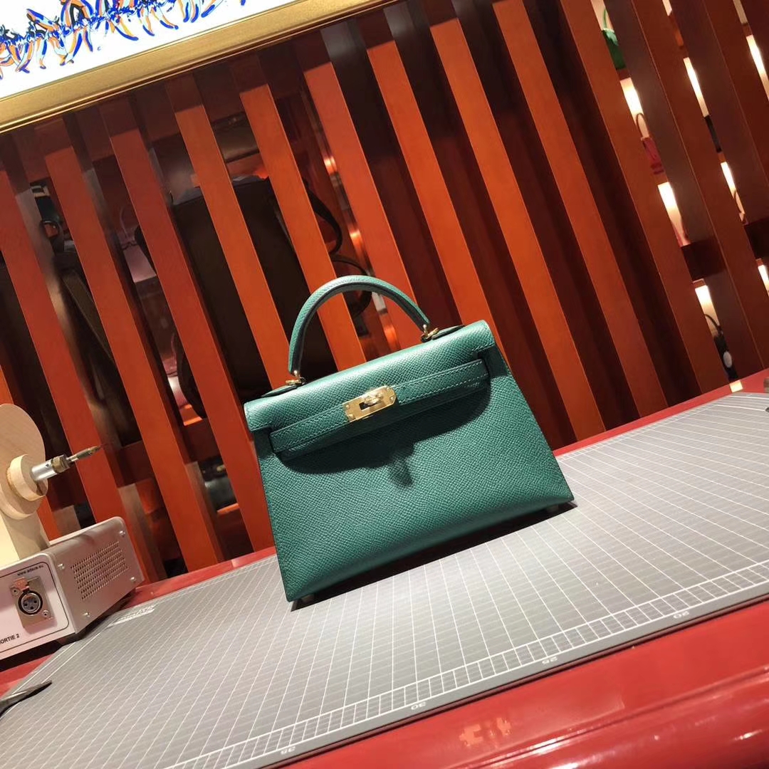 爱马仕Minikelly手包 Hermes孔雀绿原厂掌纹牛皮迷你凯莉包2代 金扣