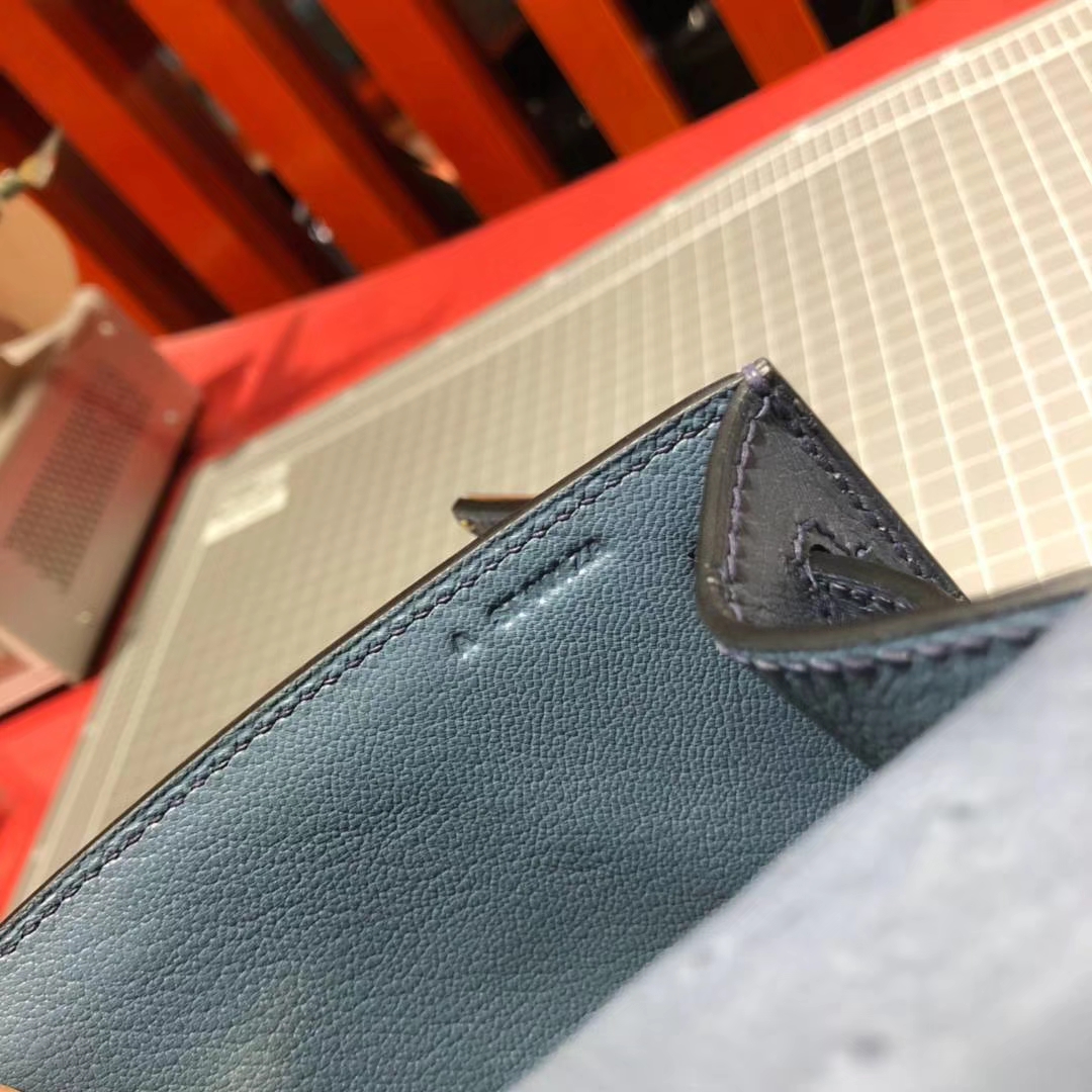爱马仕Minikelly手包  Hermes风暴蓝顶级鸵鸟皮迷你凯莉包22cm 金扣