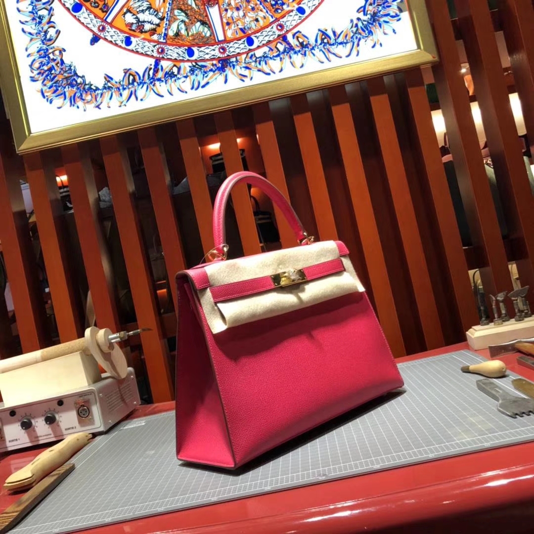 爱马仕凯莉包价格 Hermes Kelly28CM 极度粉原厂Epsom牛皮 金扣