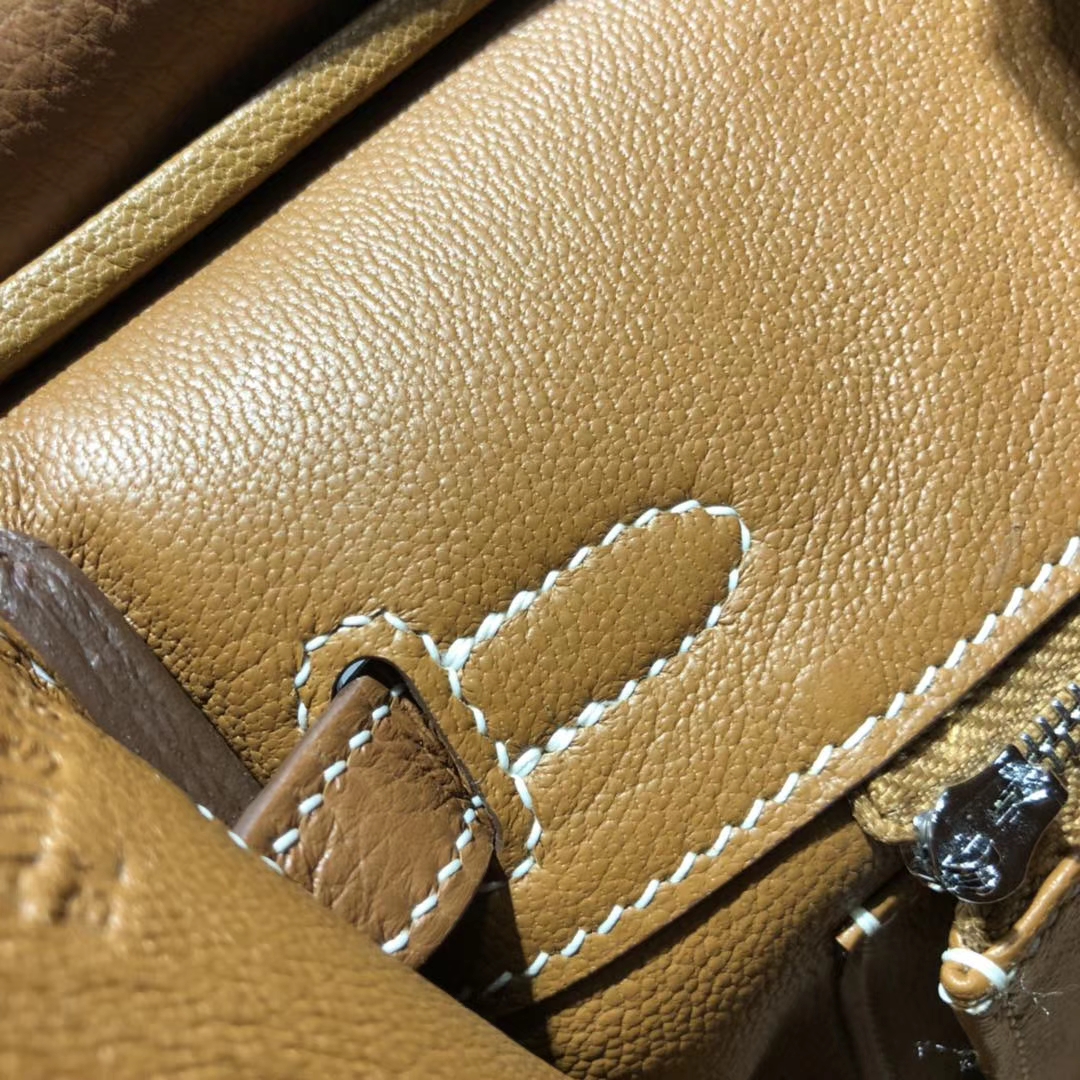 Hermes包包官网 爱马仕铂金包金棕色37 Gold Togo牛皮Birkin25CM 银扣