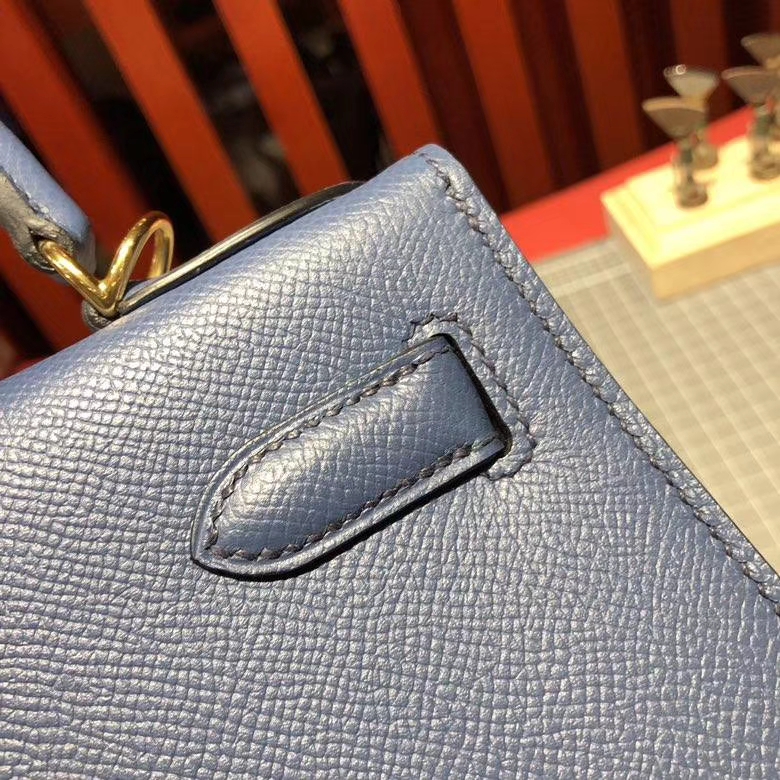爱马仕凯莉包价格 Hermes Kelly28cm R2玛瑙蓝epsom牛皮 配限量款编织肩带