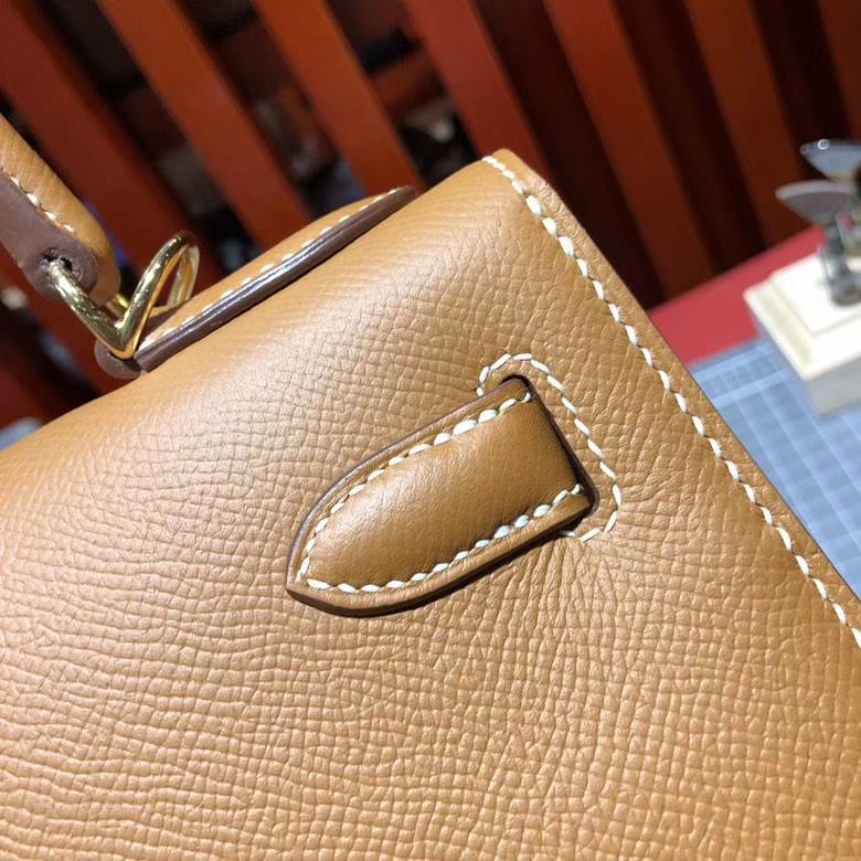 爱马仕2018早春新款肩带凯莉包 Hermes Kelly28CM 37土黄色牛皮 金扣