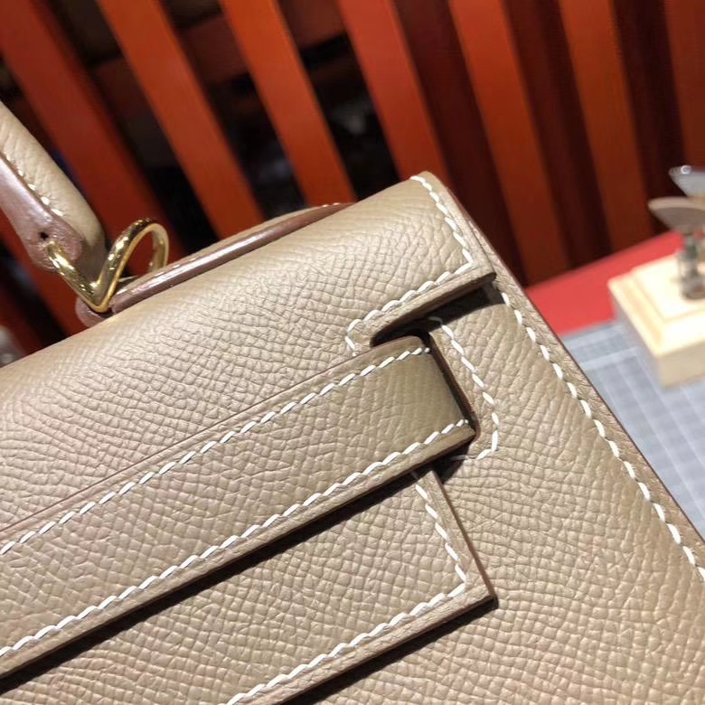 Hermes Kelly28cm 爱马仕18大象灰掌纹牛皮新款编织肩带凯莉包 金扣