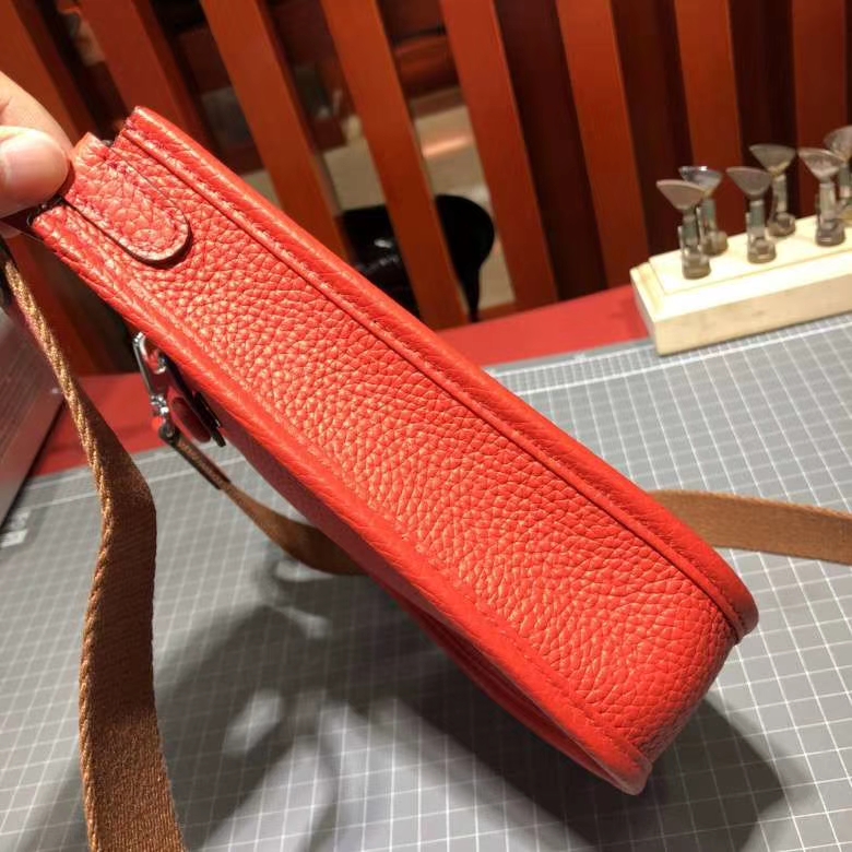 爱马仕新款女包 Hermes Evelyne16CM S5番茄红伊芙林包 银扣