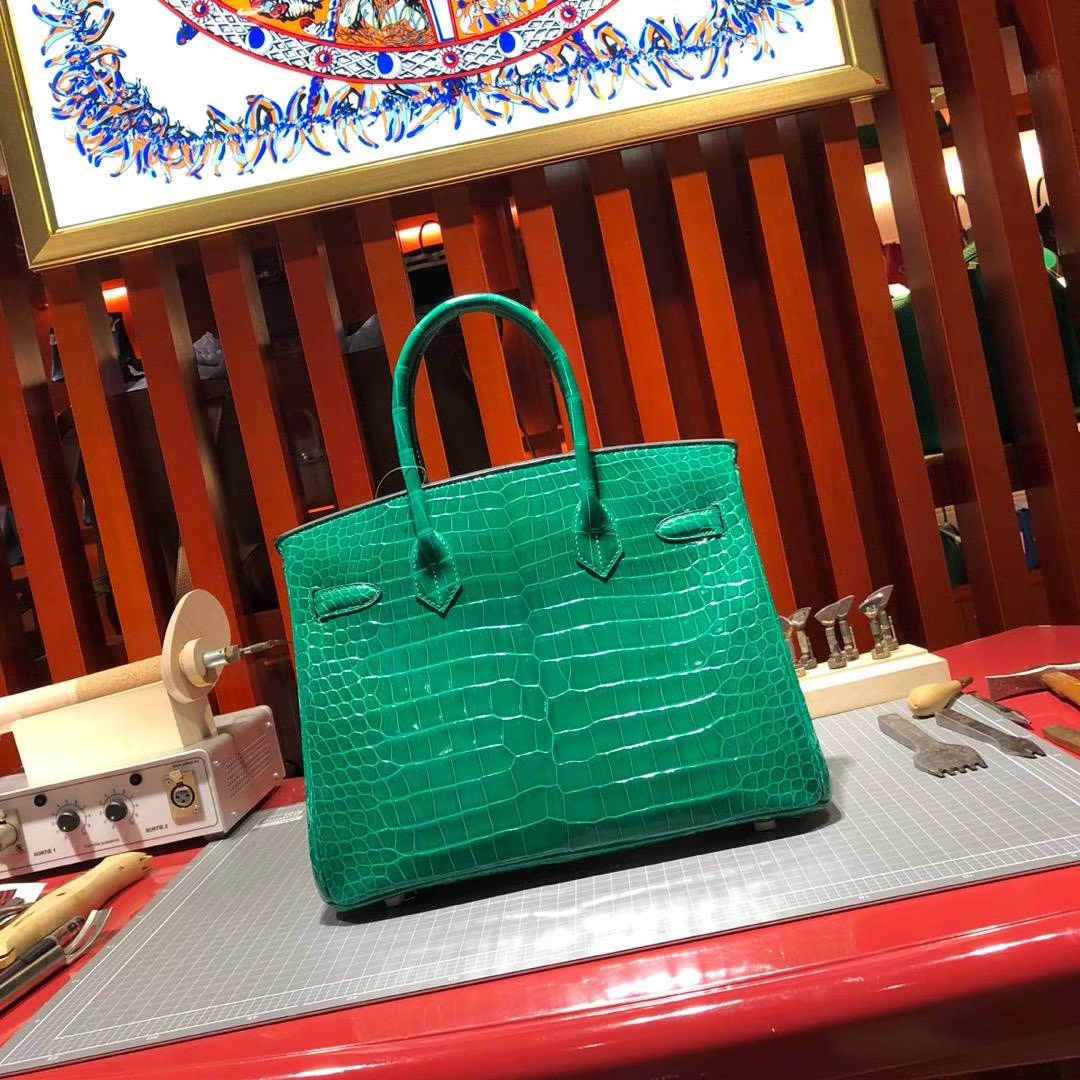 Hermes Birkin30CM 爱马仕6Q翡翠绿亮面倒V湾鳄鱼皮铂金包 金扣