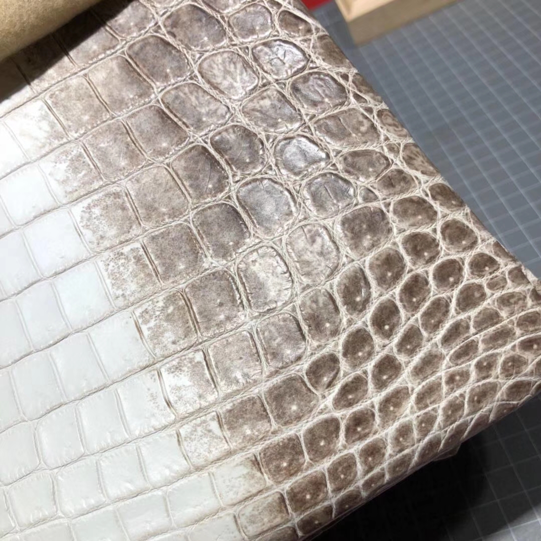 Hermes Birkin30CM 爱马仕喜马拉雅两点鳄鱼皮铂金包 银扣