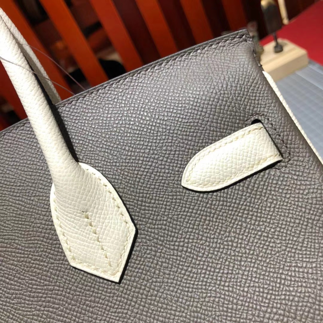 爱马仕铂金包价格 Hermes铁灰拼奶昔白原厂掌纹牛皮Birkin30CM 银扣