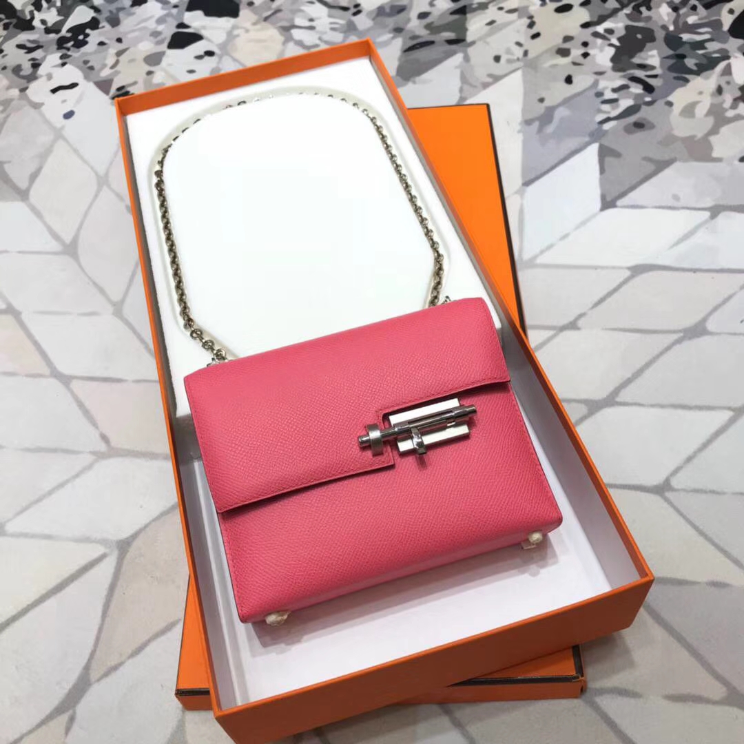 爱马仕包包官网 Hermes Verrou18CM 唇膏粉Epsom牛皮手枪包 银扣