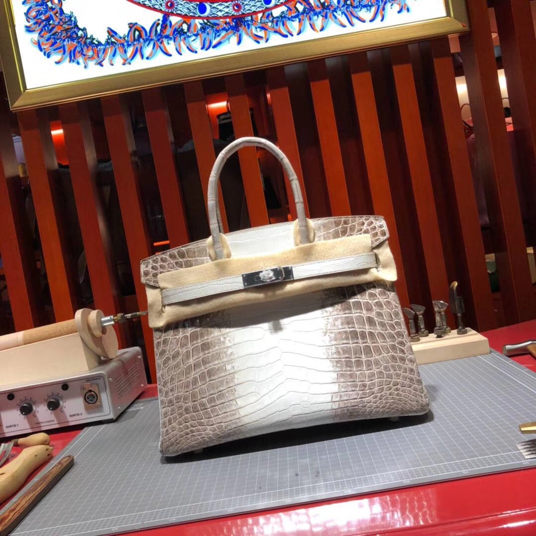 Hermes Birkin30cm 爱马仕喜马拉雅亮光两点鳄鱼皮铂金包 银扣