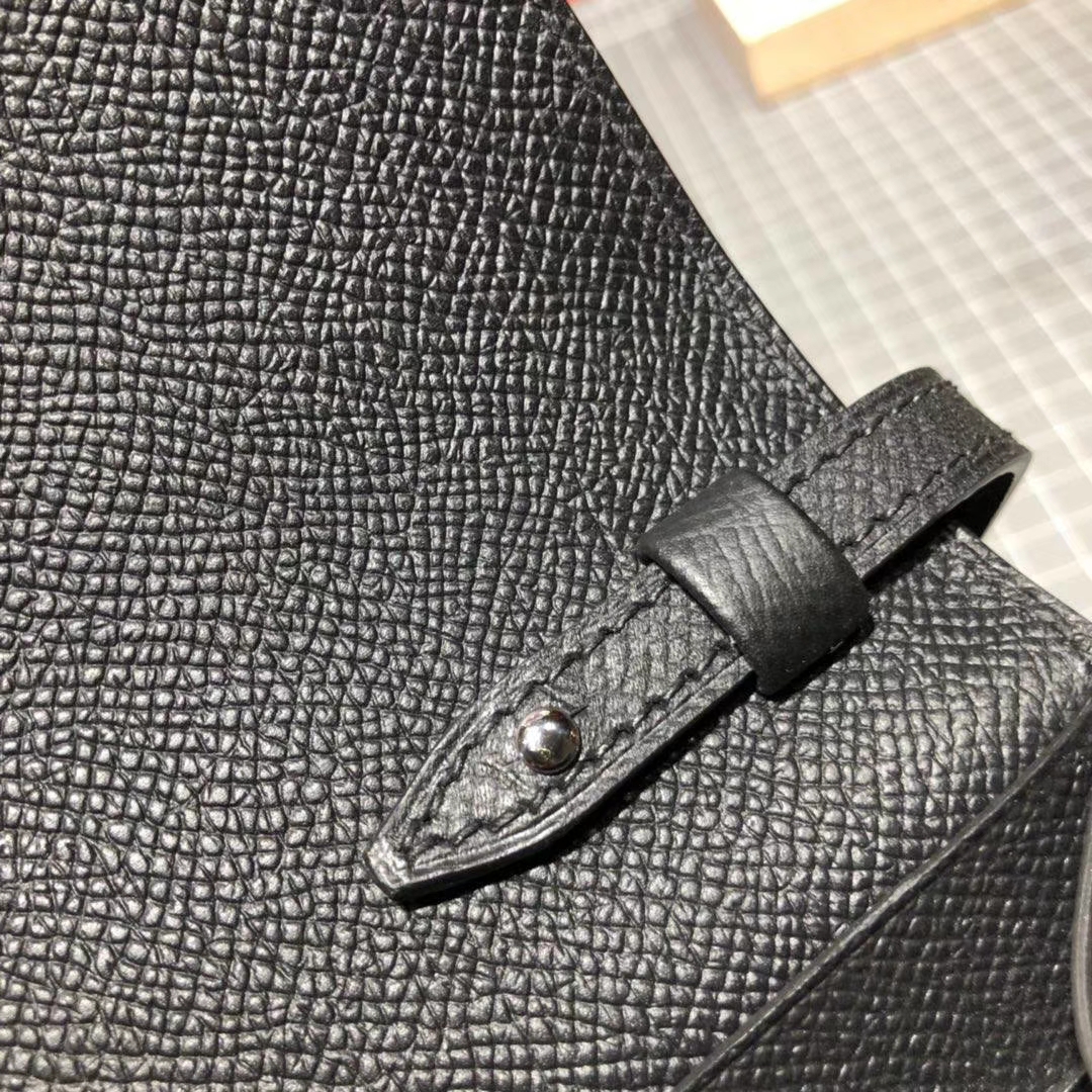 Hermes新款包包 爱马仕黑色Epsom牛皮Clic单肩斜挎女包16CM