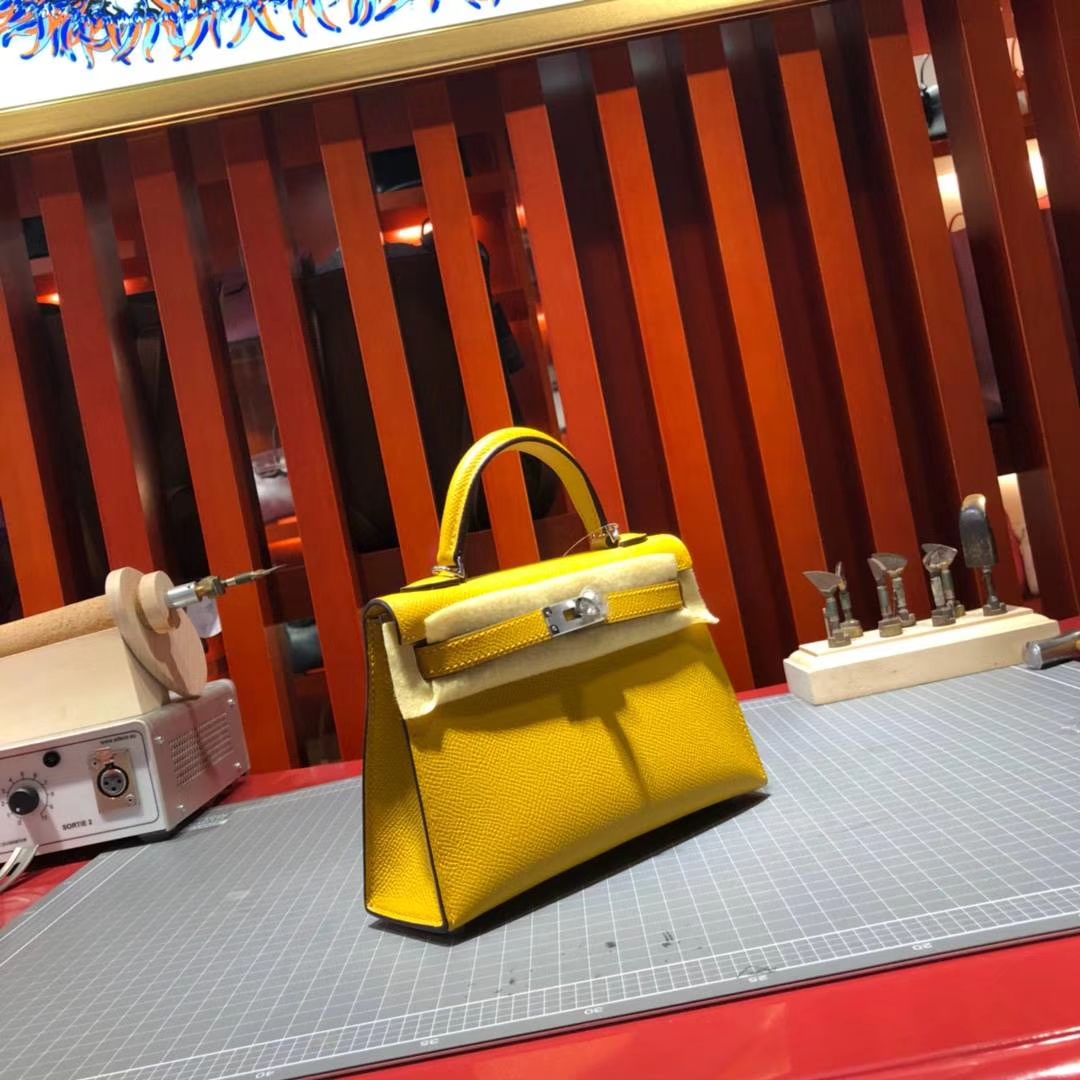 爱马仕包包官网 Hermes Minikelly2代 琥珀黄原厂Epsom牛皮迷你凯莉包2代