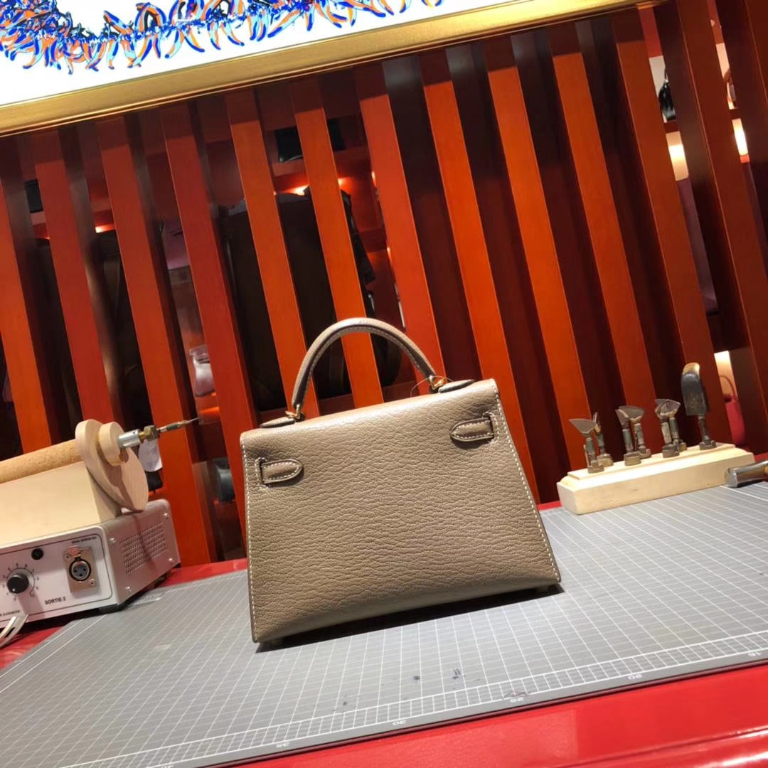 Hermes Minikelly2代 爱马仕顶级山羊皮迷你凯莉包2代19CM 大象灰 金扣