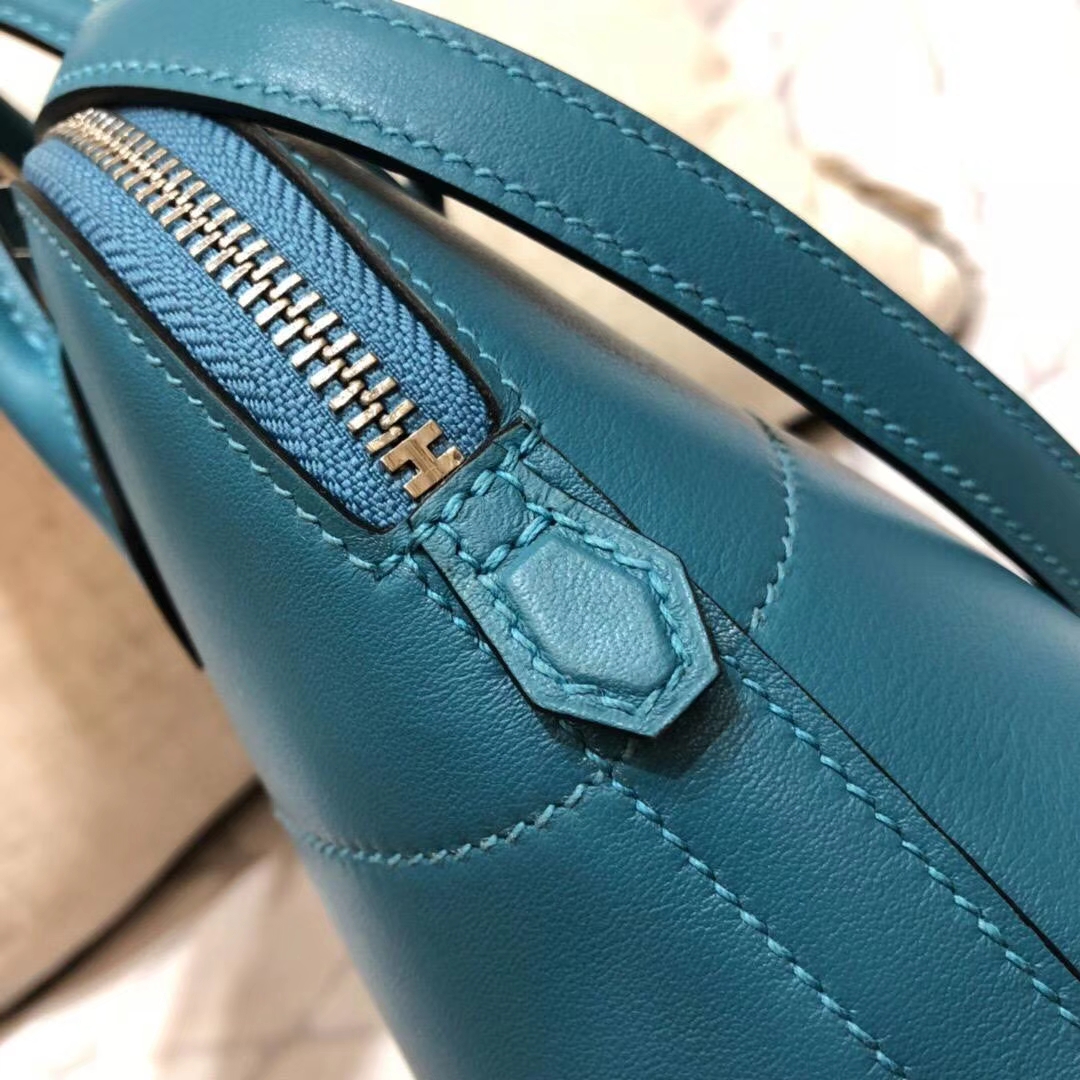 爱马仕保龄球包 Hermes伊滋密尔蓝顶级Swift牛皮Bolide女包27CM 银扣