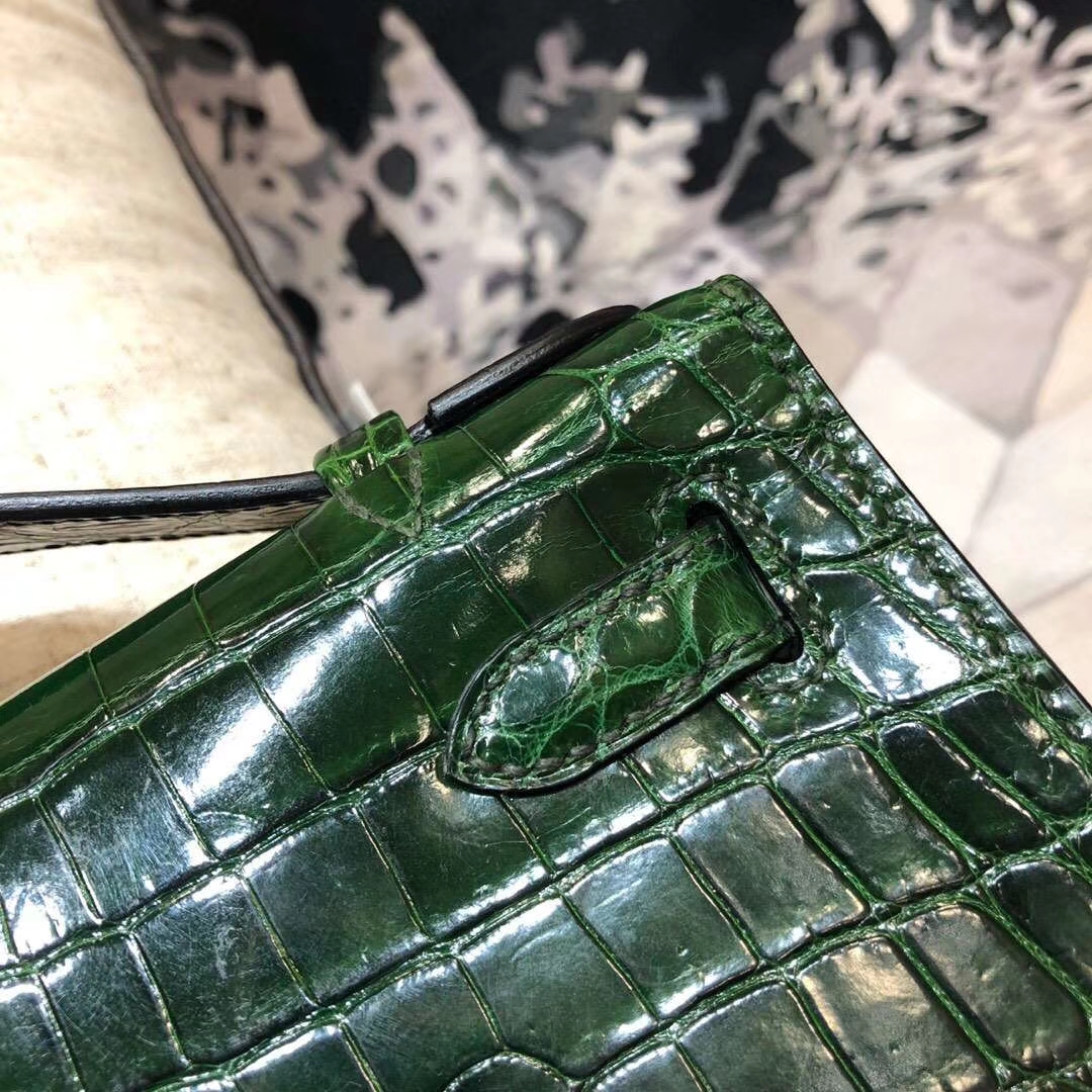 广州包包批发 Hermes爱马仕Minikelly22CM迷你凯莉包祖母绿美洲鳄鱼皮 银扣