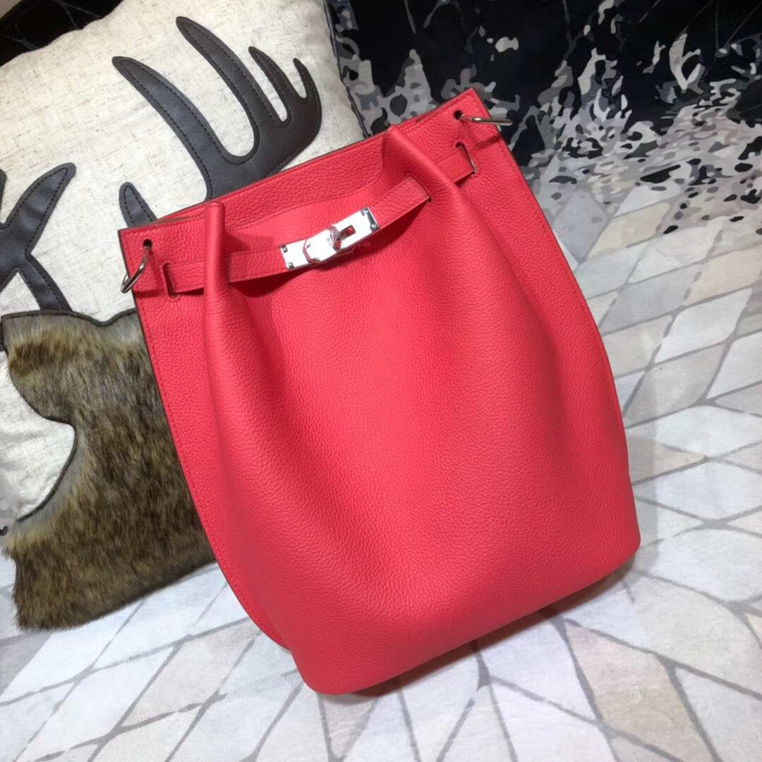 Hermes新款女包 爱马仕8W唇膏粉进口TC牛皮So Kelly水桶包22CM 银扣