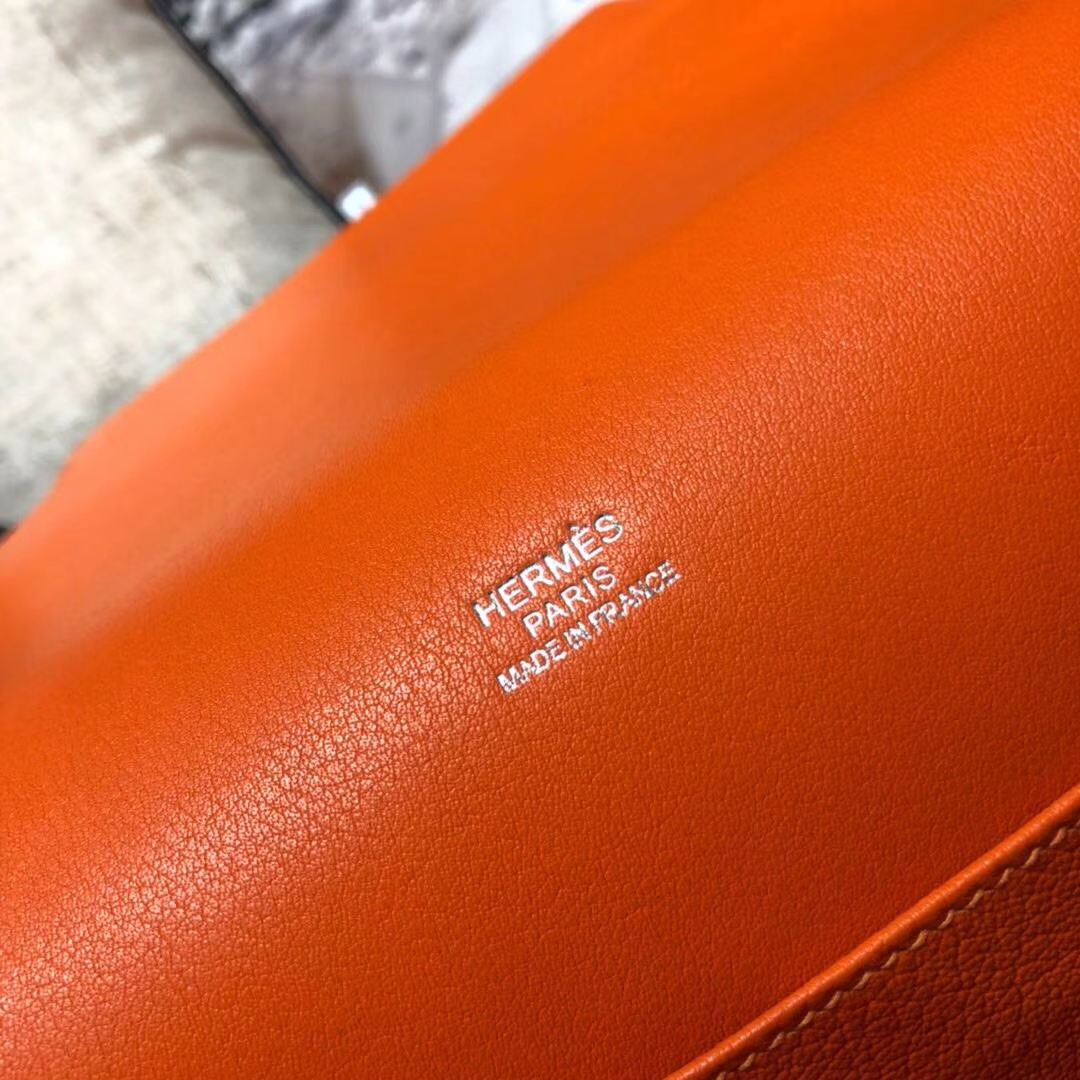 爱马仕猪鼻子包 Hermes Roulis24CM 橙色原厂Swift牛皮单肩包 银扣