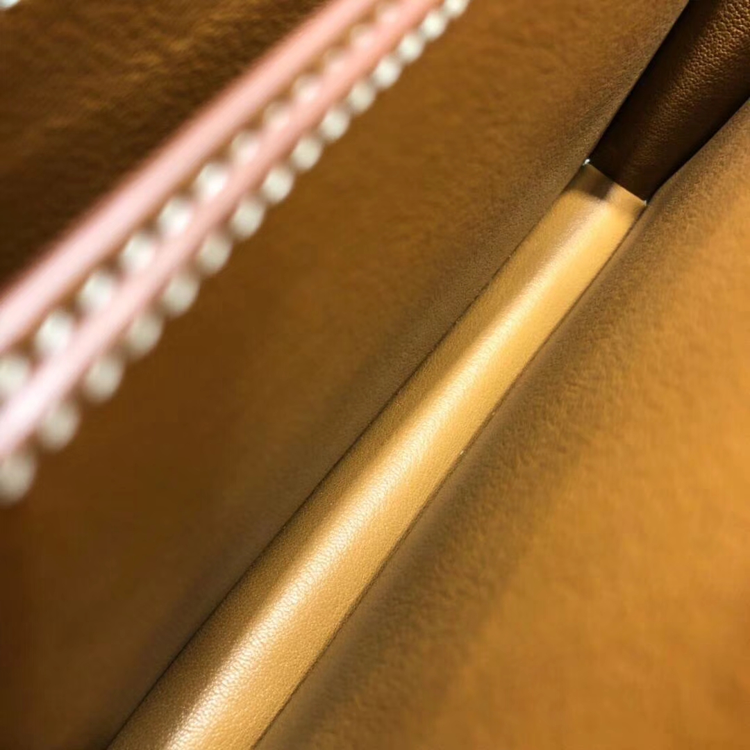Hermes Roulis24CM 爱马仕土黄色Swift牛皮拼帆布猪鼻子包斜挎包 银扣