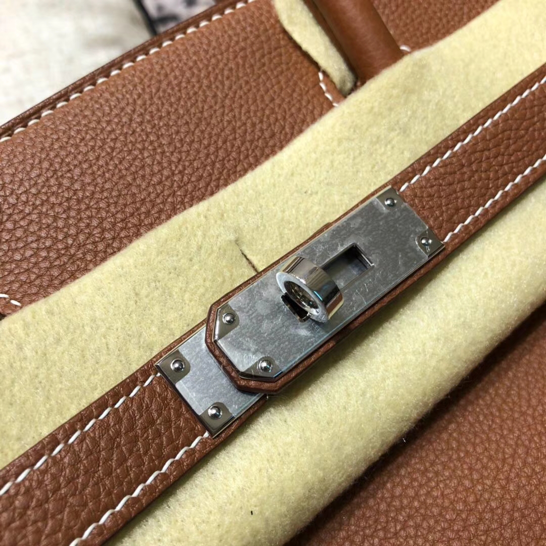 爱马仕铂金包价格 Hermes Birkin30CM 土黄色原厂Togo小牛皮 银扣