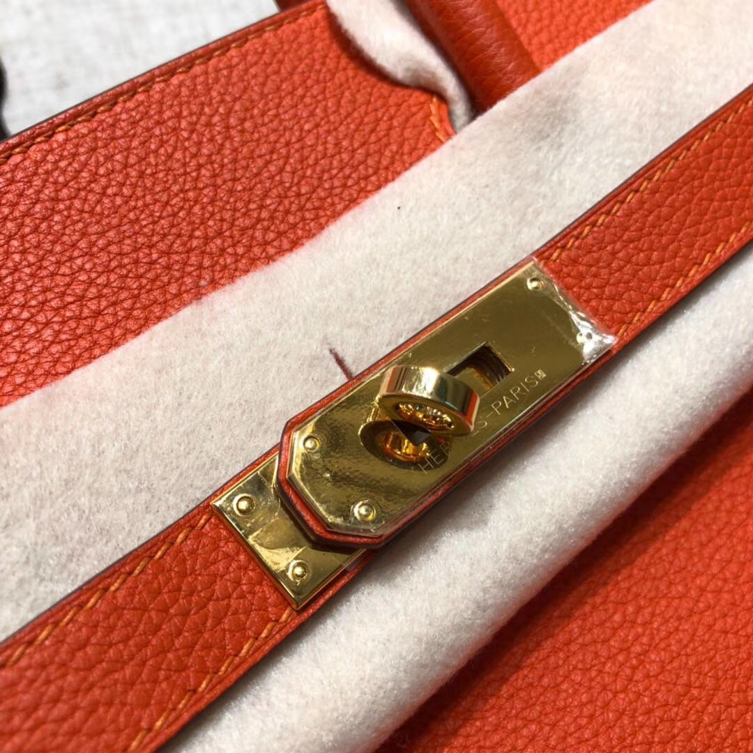 爱马仕包包批发 Hermes Birkin30CM 火焰橙原厂Togo小牛皮铂金包 金扣