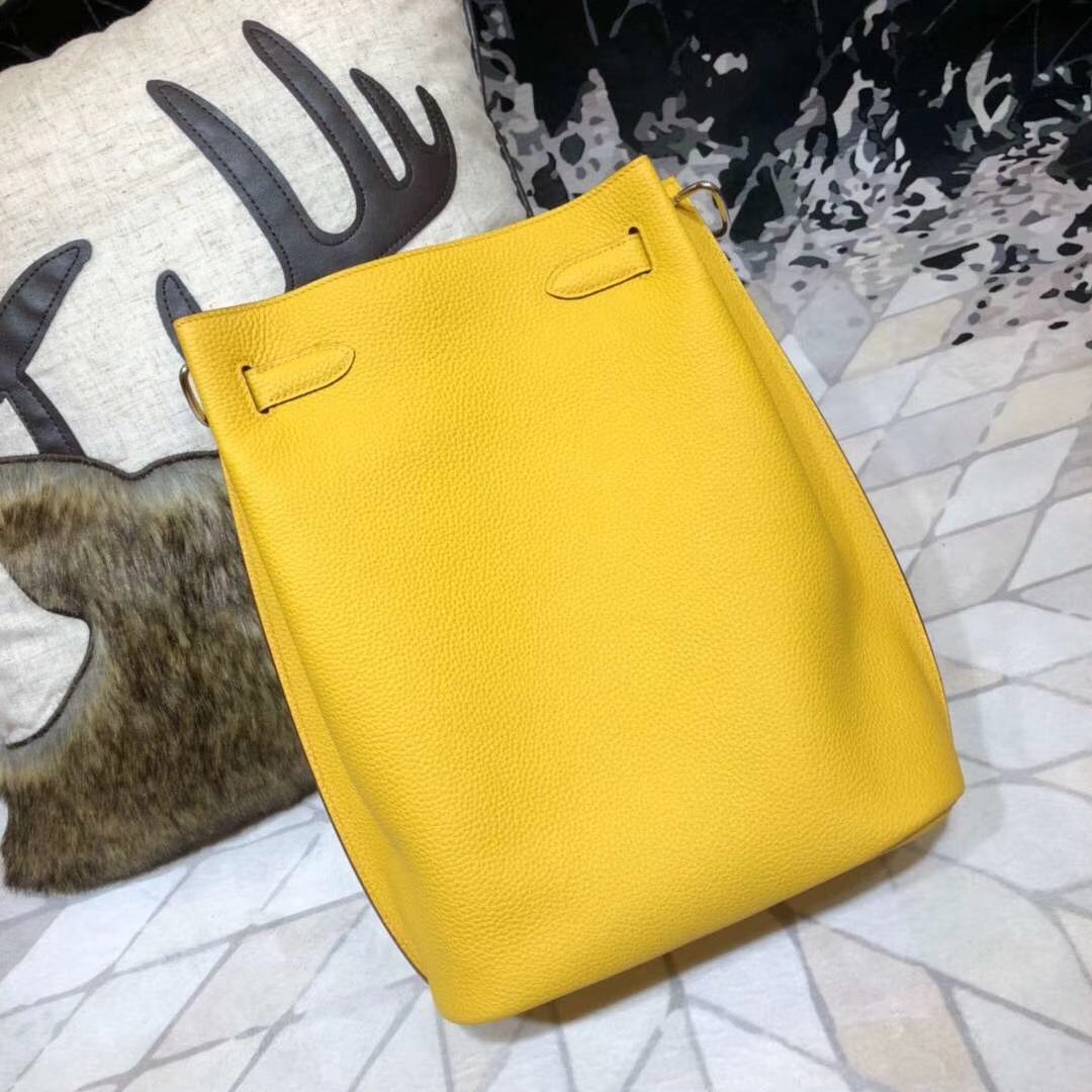 爱马仕新款单肩包 Hermes So Kelly22CM 9D琥珀黄TC牛皮 银扣
