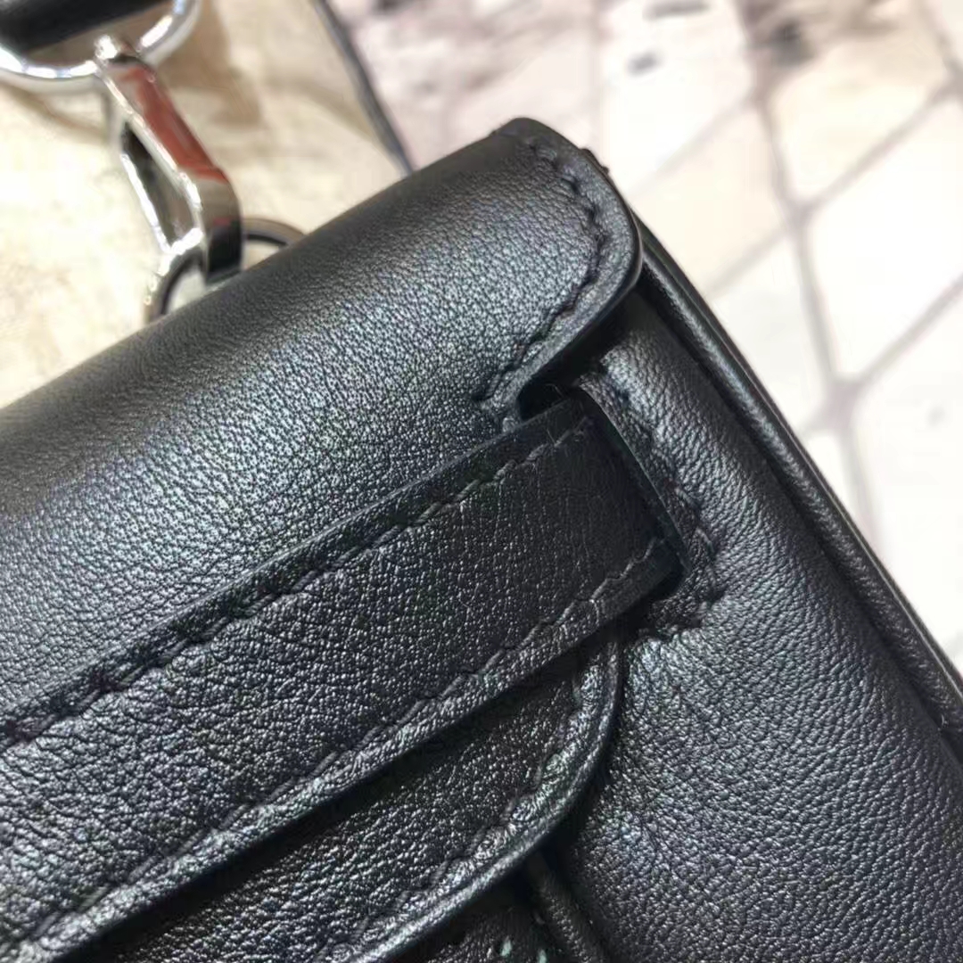 爱马仕新款女包 Hermes Parfums包包 打孔黑色原厂Swift牛皮 银扣