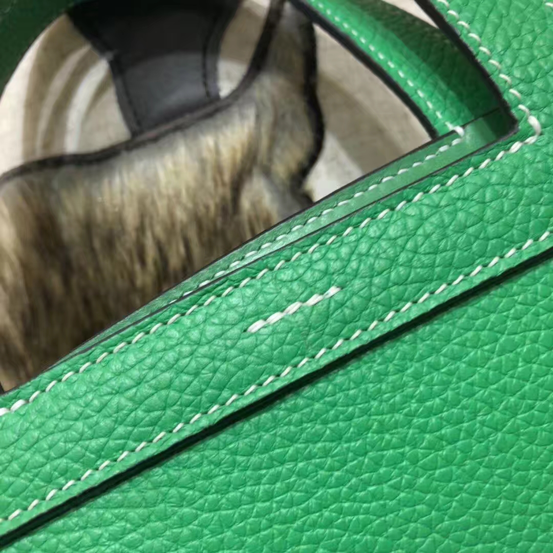 爱马仕新款女包 Hermes Halzan31CM 1K竹子绿原厂Clemence牛皮 银扣
