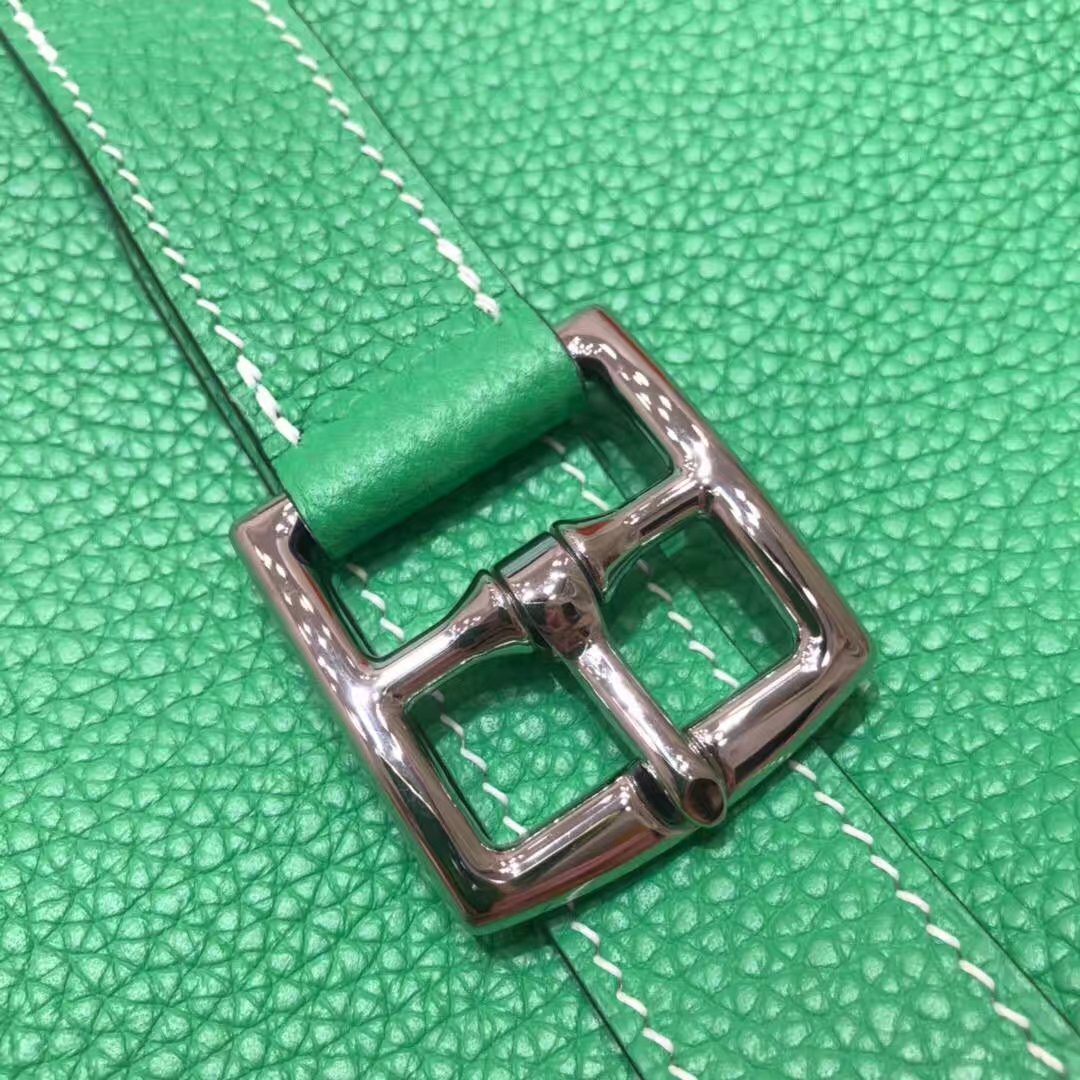 爱马仕新款女包 Hermes Halzan31CM 1K竹子绿原厂Clemence牛皮 银扣