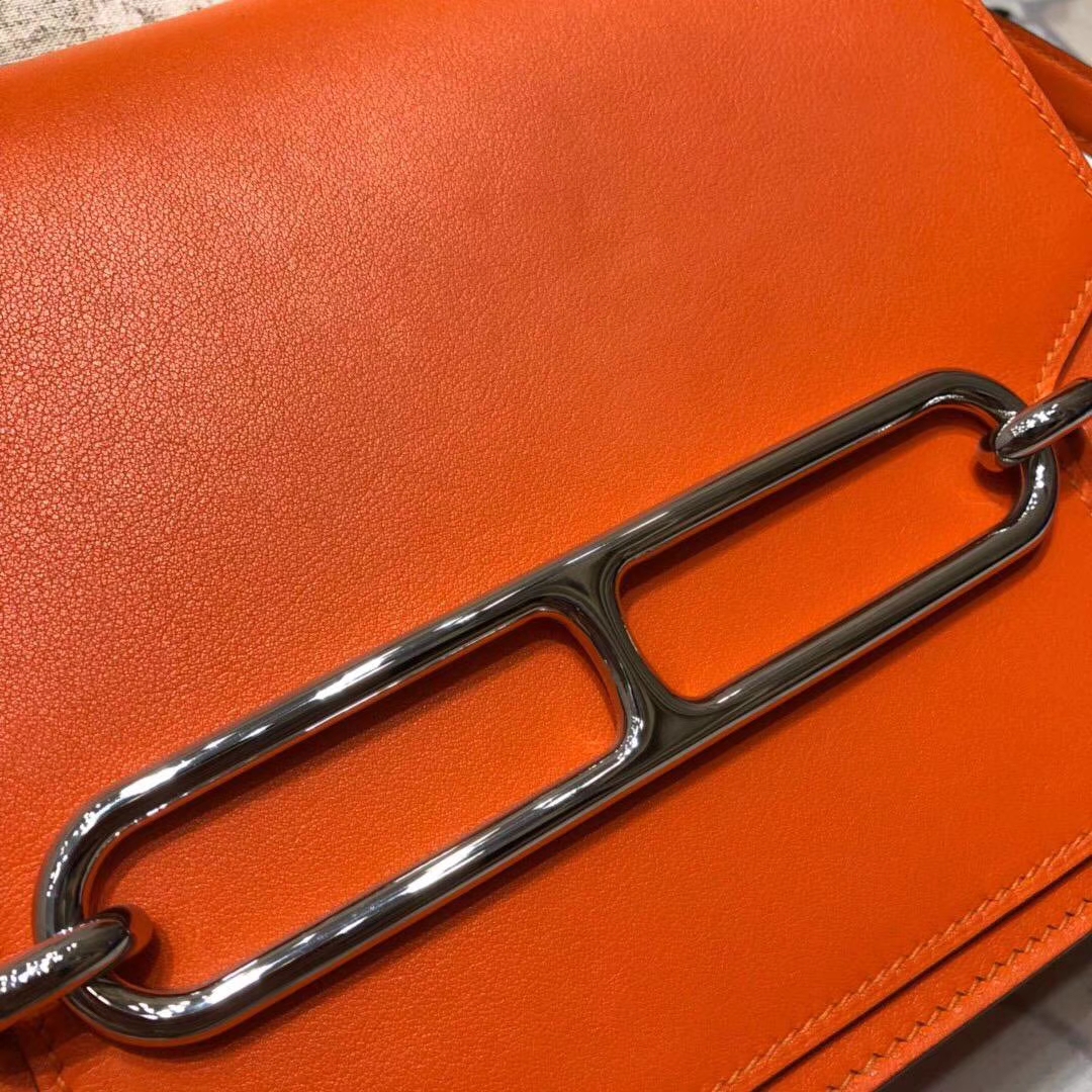 爱马仕猪鼻子包 Hermes Roulis24CM 橙色原厂Swift牛皮单肩包 银扣