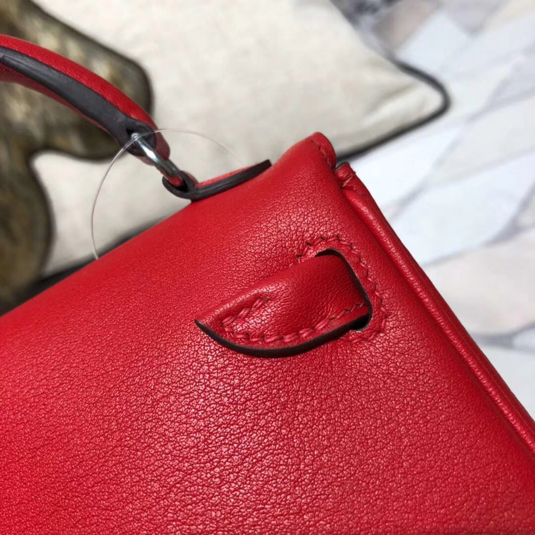 爱马仕新款女包 Hermes Kelly Doll大红色Swift牛皮凯莉娃娃包手提包 银扣