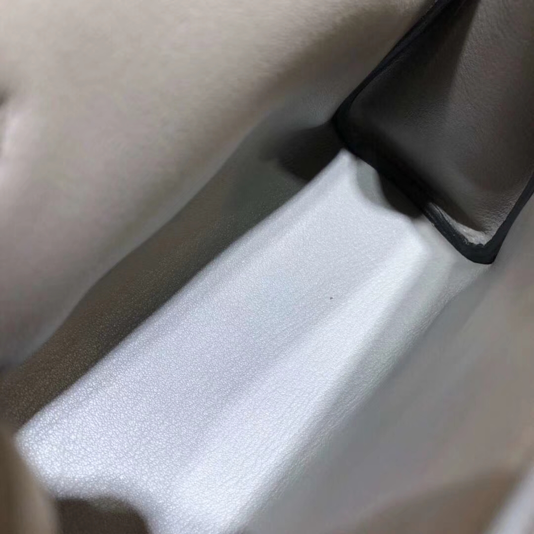 广州白云皮具城 Hermes Kelly Doll爱马仕凯莉娃娃包 铁灰色顶级Swift牛皮 银扣