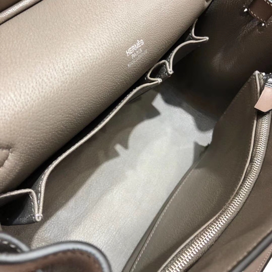 爱马仕吉普赛包 Hermes铁灰色Swift牛皮Jypsiere斜挎包 男女通用