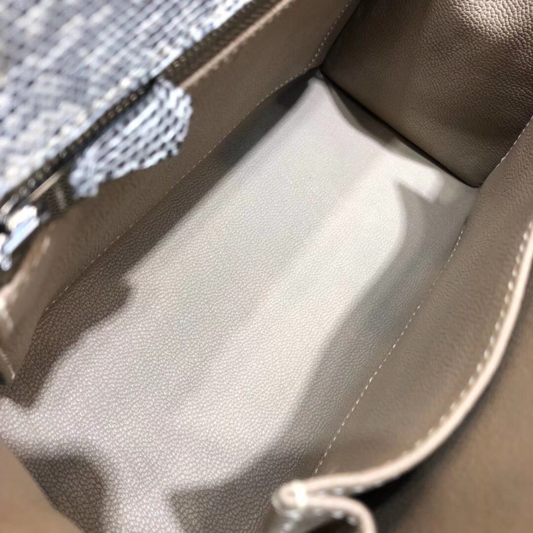 爱马仕Kelly女包 Hermes自然色原厂御用蜥蜴皮凯莉包Kelly25CM 银扣