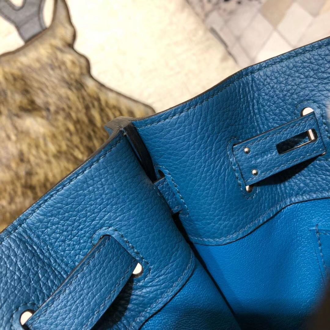 爱马仕水桶包价格 Hermes So Kelly22CM 加利西亚蓝进口TC牛皮 银扣