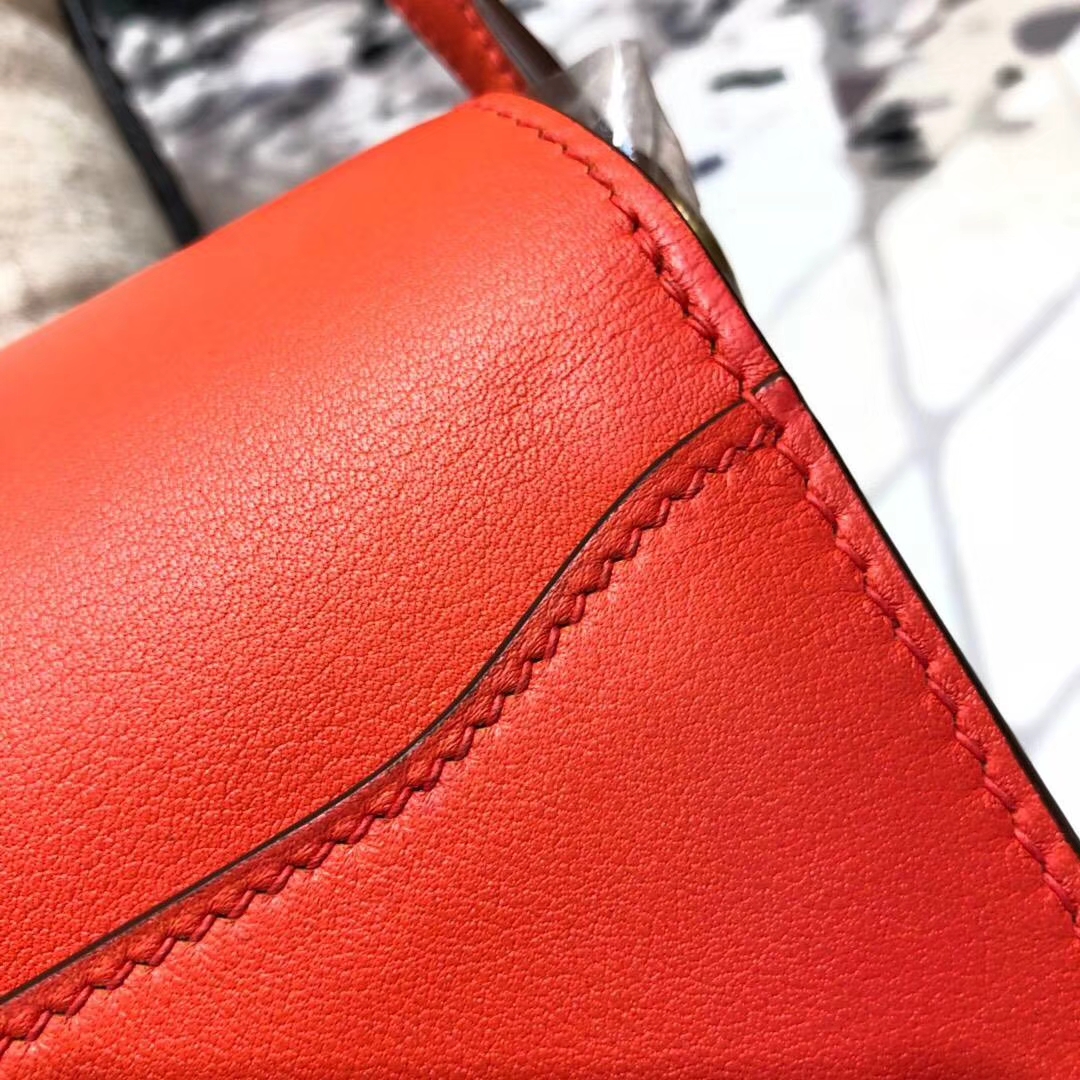 爱马仕猪鼻子包 Hermes Roulis24CM 火焰橙原厂Swift牛皮 金扣