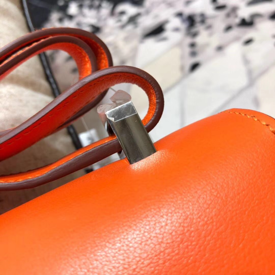 爱马仕空姐包尺寸 Hermes Constance23CM CC93橙色原厂Swift牛皮 银扣