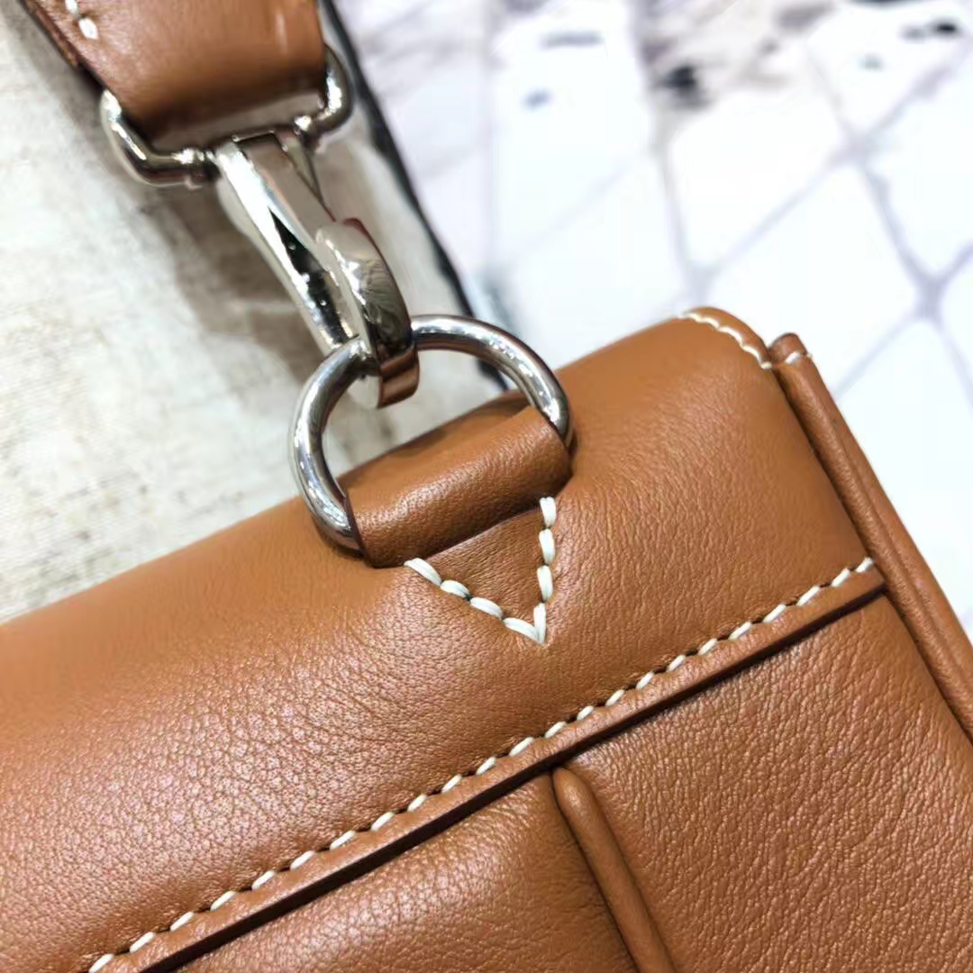 爱马仕新款女包 Hermes Parfums单肩斜挎包包 土黄色原厂Swift牛皮