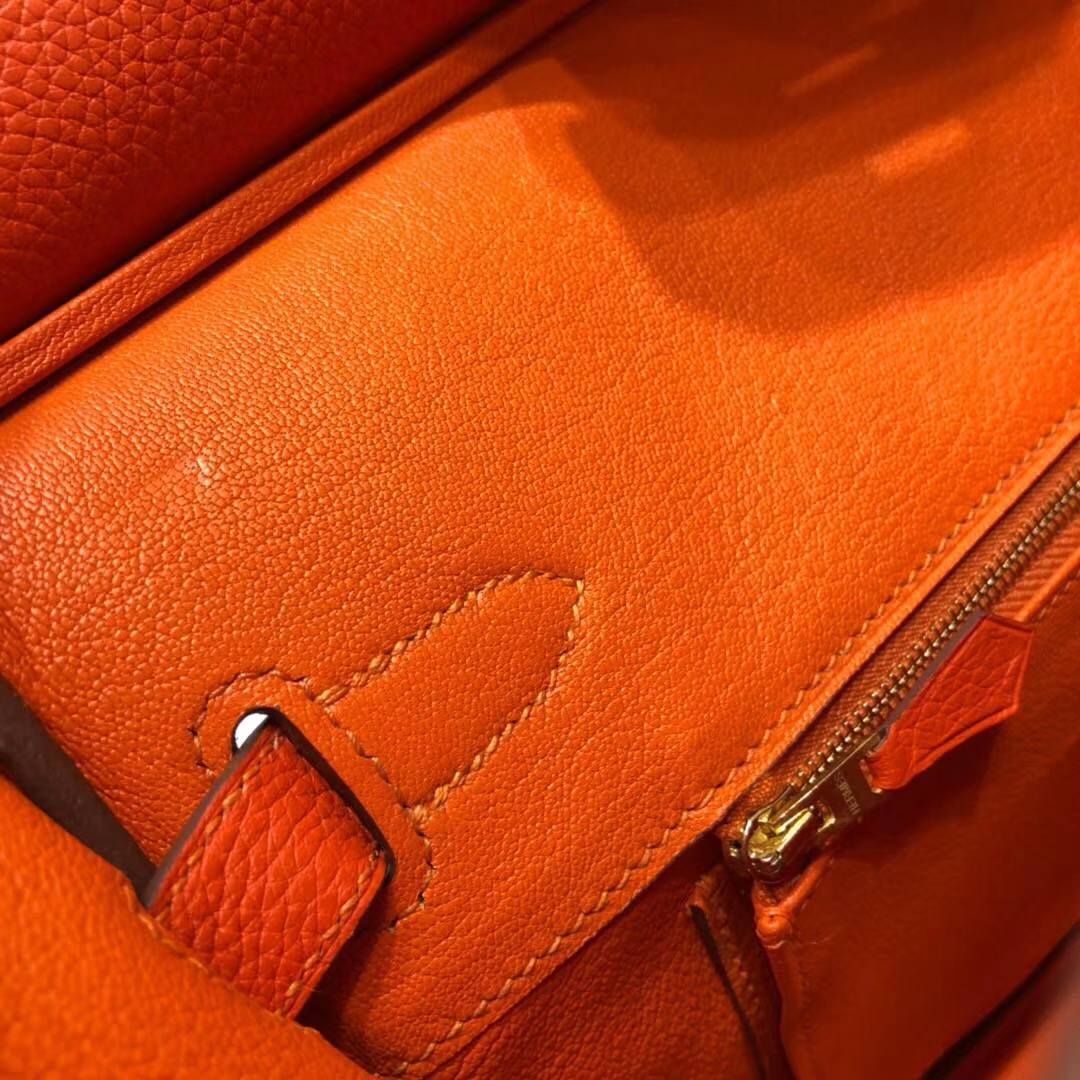 爱马仕包包批发 Hermes Birkin30CM 火焰橙原厂Togo小牛皮铂金包 金扣