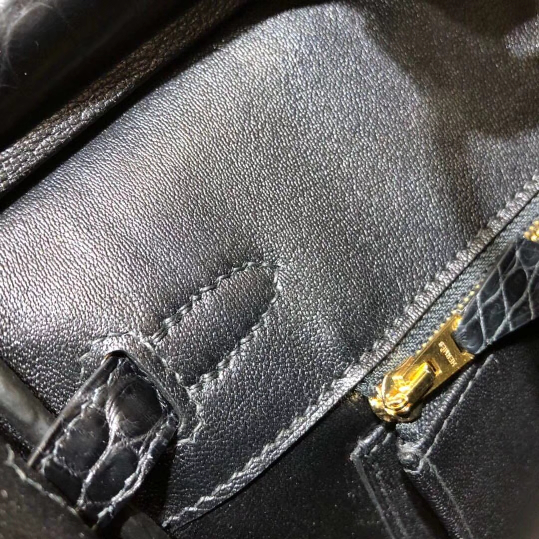 爱马仕Birkin包包 Hermes黑色亚光尼罗鳄鱼皮铂金包Birkin25CM 金扣