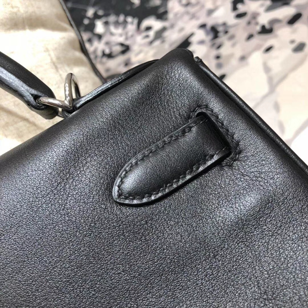 爱马仕凯莉包价格 Hermes原厂Swift牛皮Kelly包包32CM CK89黑色 银扣