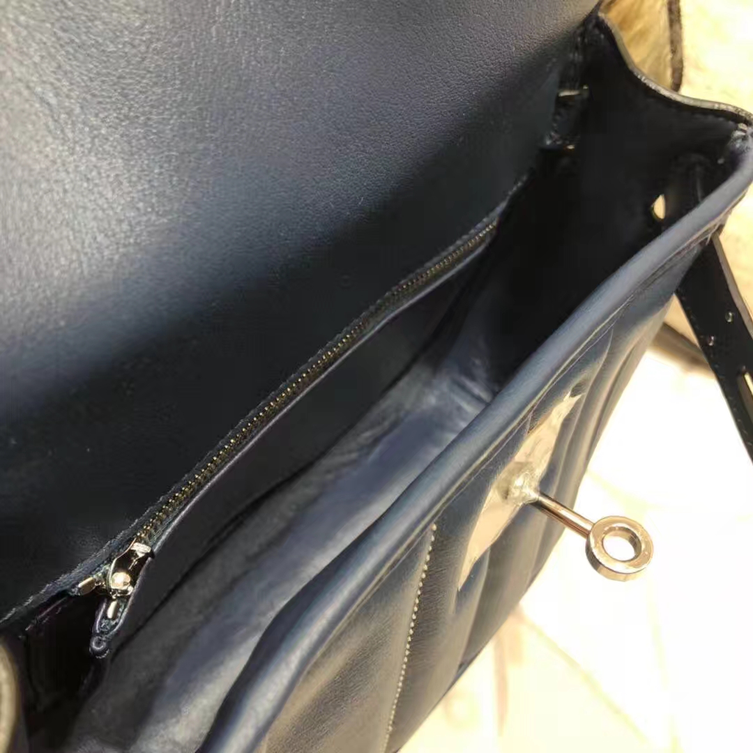 Hermes Parfums包包 爱马仕宝石蓝原厂Swift牛皮单肩斜挎女包 银扣