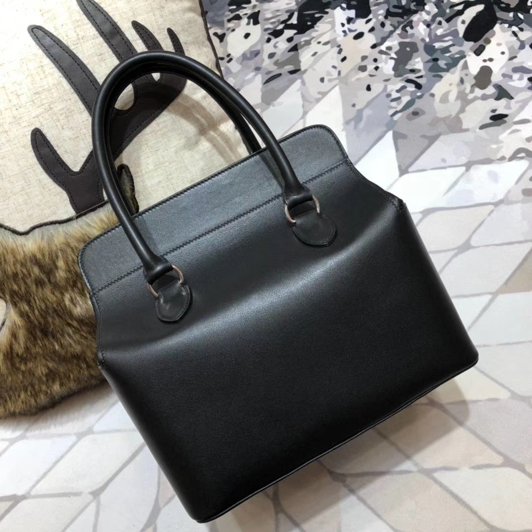 爱马仕牛奶包 Hermes Toolbox26CM 黑色原厂Swift牛皮手提女包 银扣