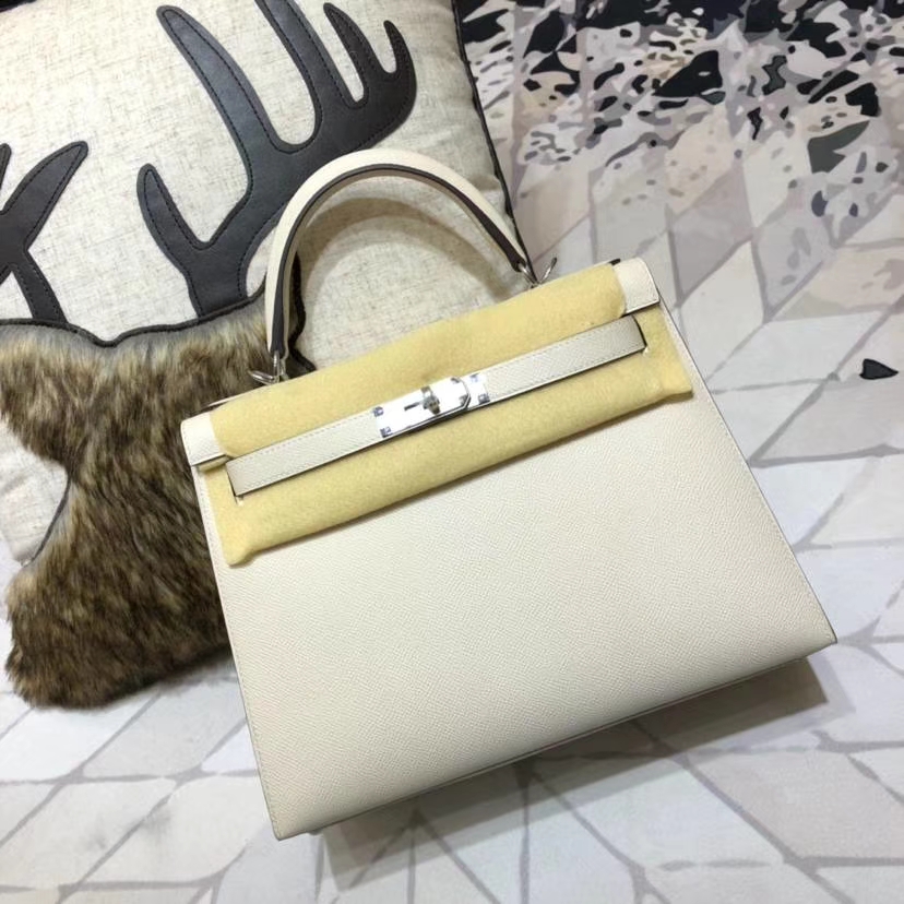 爱马仕Kelly女包 Hermes奶昔白顶级Epsom牛皮凯莉包Kelly28CM 银扣