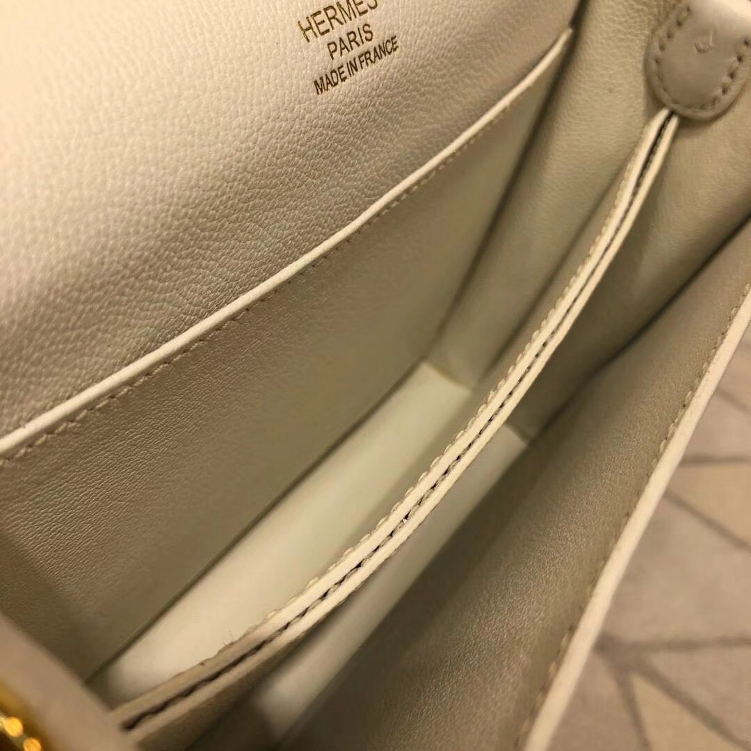 Hermes Roulis18CM 爱马仕纯白色顶级南非鸵鸟皮猪鼻子包单肩女包 金扣