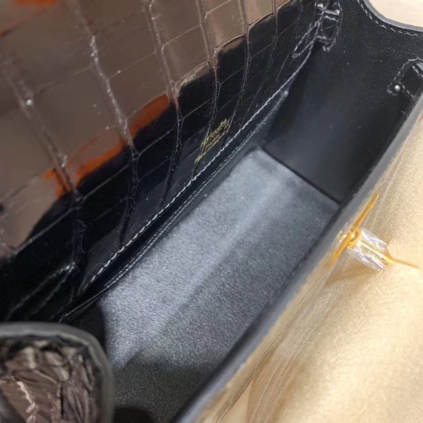 Hermes Minikelly22CM 爱马仕黑色亮光美洲鳄鱼皮迷你凯莉包 金扣