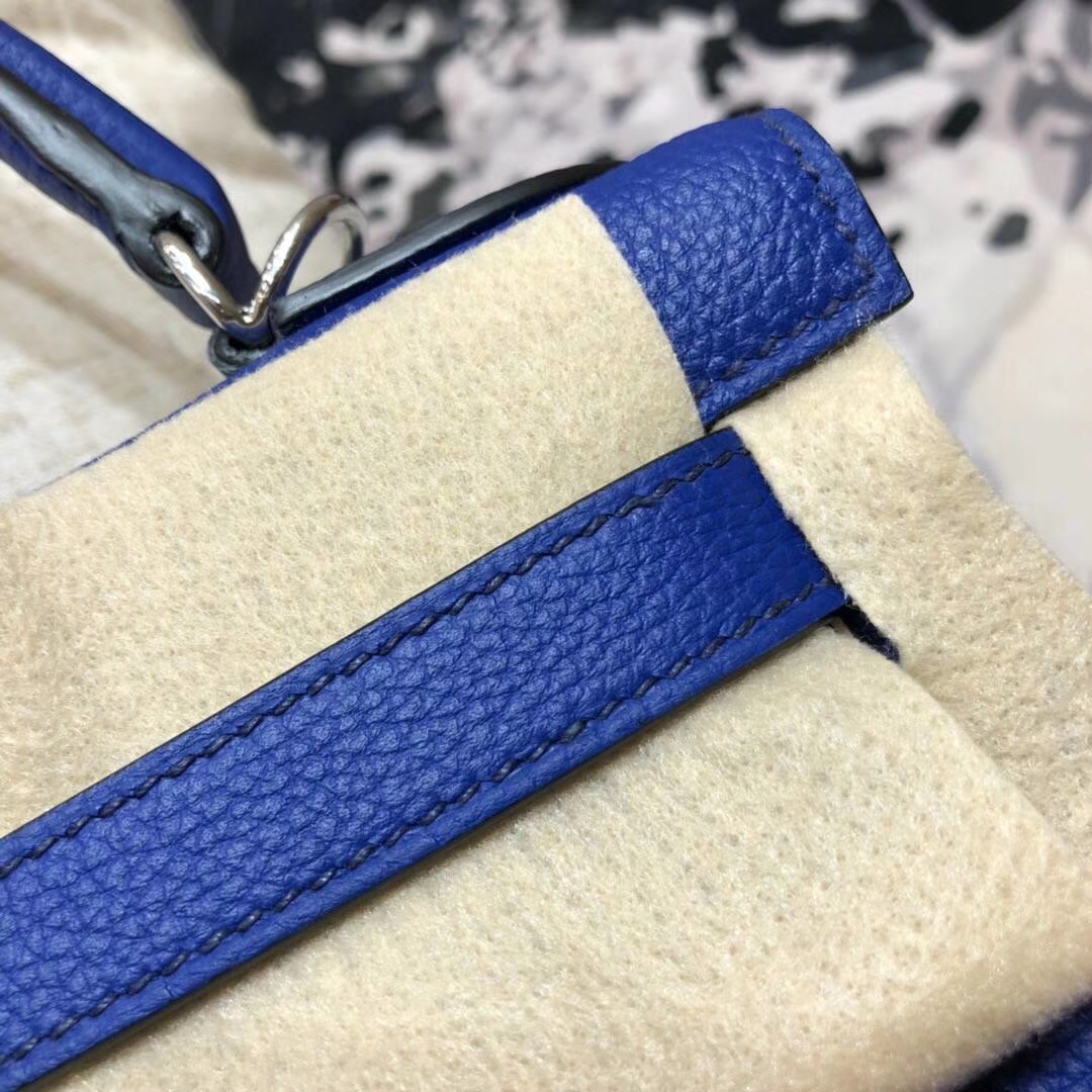 爱马仕Kelly女包 Hermes原厂Togo小牛皮Kelly28凯莉包内缝 T7电光蓝 银扣