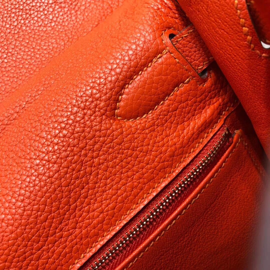 爱马仕凯莉包价格 Hermes Kelly28CM 9J火焰橙Togo小牛皮 金扣