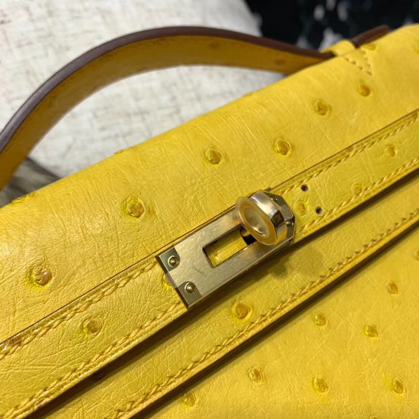 爱马仕迷你凯莉包价格 Hermes Minikelly22CM 琥珀黄南非鸵鸟皮 金扣