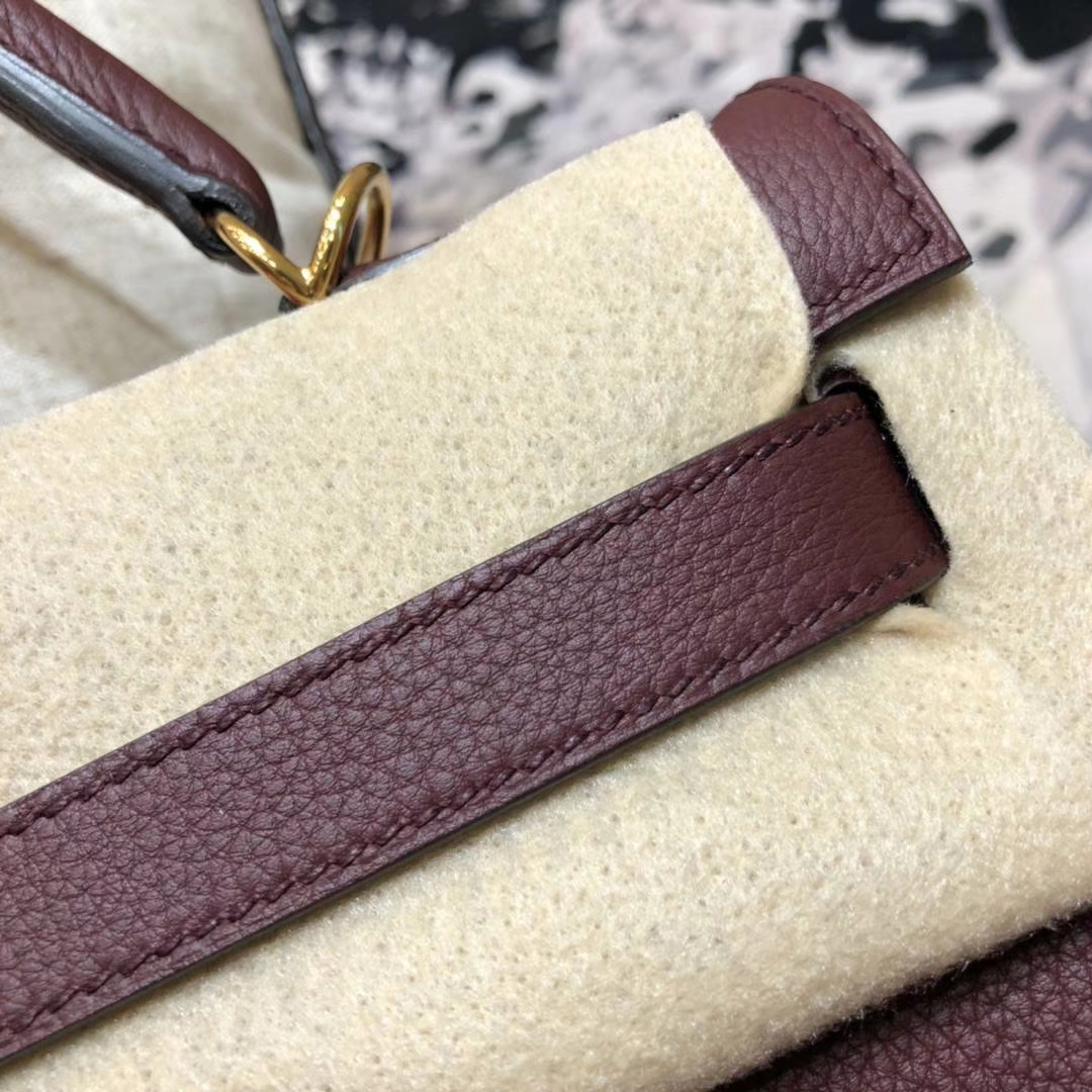 爱马仕凯莉包价格 Hermes Kelly32CM 波尔多酒红Togo牛皮 金扣
